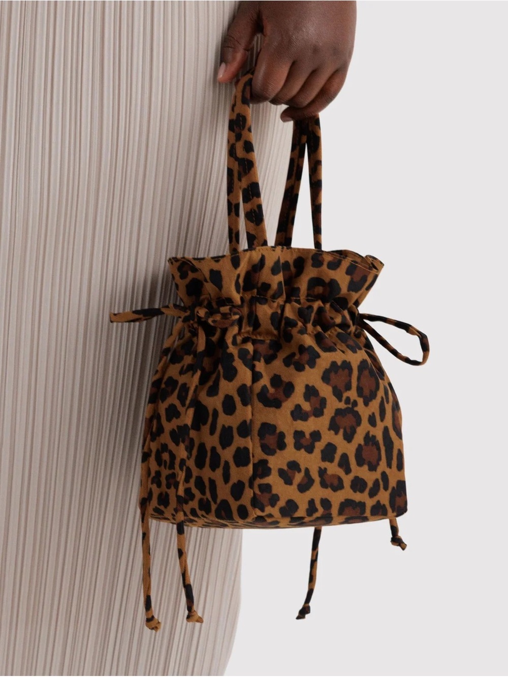BAGGU Leopard Print NYLON DRAWSTRING BAG